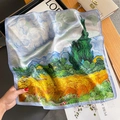 Carré en soie avec imprimé Van Gogh Les Cyprès aux tons jaunes et verts - Jaune blé (ZS-325-Jaune blé)