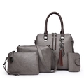Set 4 pezzi borse grigio scuro in pelle PU a grana litchi con ciondolo a gatto - Quattro pezzi (Standard) / Grigio