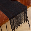 Camino de mesa vintage de encaje negro con patrón floral y elegantes borlas laterales - Negro / 35*45cm