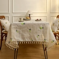 Tovaglia in lino con ricamo di ananas e bordi decorativi con nappe bianche - Ricamo all'Ananas (Verde)