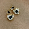 Französische Vintage-Ohrstecker mit Zirkonia-Steinen und schwarzem Emaille-Herz - Zirkon Doppelherz / Gold