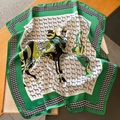 Foulard quadrato in seta vintage con stampa equestre su tessuto bianco e verde - Verde / 70*70cm
