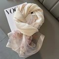 Eleganter Seidenwollschal mit Schmetterlingsstickerei auf cremefarbenem Stoff - 70*180cm / Beige