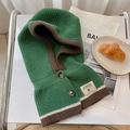 Grüne Balaclava-Strickmütze mit Waffelmuster, Knöpfen und gestreiftem Rand für Damen - Dunkelgrün