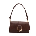 Sac bandoulière rétro marron foncé en cuir grainé avec boucle dorée en forme de U - Marron