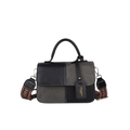 Bolso bandolera cuadrado en contraste negro y gris con correa ancha de tela bordada - Negro