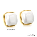 Detailed view of square white pearl earrings with golden braided frame edges, 16.4mm - Gold Style (EA5A370AG) / Gold