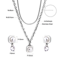 Vista dettagliata del set collana in acciaio inossidabile con perle e cristalli quadrati - Argento (SE25400AS)