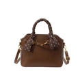 Borsa tote marrone trama litchi con foulard a pois sul manico e tracolla regolabile - Marrone