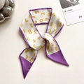 Sciarpa stretta in seta viola con motivo a numeri gialli e punte a triangolo - 7x90cm / Numeri Viola