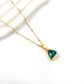 Collana vintage in oro con ciondolo a triangolo verde smeraldo e catena a perline - Gemma di Smeraldo Triangolare (NE2B640JG)