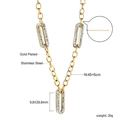 Détail de la chaîne en acier doré avec maillons ovales pavés de zirconiums, 45+5cm - Collier Grosse Chaîne Or avec Strass (NE2C720AG)