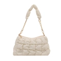 Stijlvolle witte gewatteerde cloud bag voor dames met gouden ketting en gevoerde schouderband - Wit