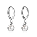 Moderne silberne Creolen mit runden weißen Perlenanhängern im minimalistischen Stil - Silber Perle Stil (EA58090AS)