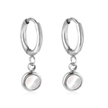 Orecchini a cerchio in argento con pendenti circolari in madreperla bianca - Stile Conchiglia Argento (EA58140AS)