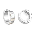 Silberne Huggie-Ohrringe aus Edelstahl mit Einlagen aus weißem Perlmutt - Silber Stil (EA32260AS)