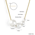 Detail of gold-plated stainless steel chain with 12.33mm pearl and 5cm extension - 4 Gradient Pearls Gold Box Chain (NE2D280AG)
