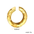 Goldene C-förmige Ohrmanschette aus Edelstahl mit Herzgravur 6x30mm 13g Gewicht - Herzgeprägter Stil (EA597101G) / Gold