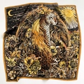 Dettaglio del motivo con leopardo, palme, sole e luna su un foulard di seta 70x70 - Specificazione Quadrata / Nero (Leopardo della Giungla)