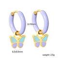 Lavendelkleurige oorringen met tweekleurige blauwe en paarse vlinderhangers - Lavendel Met Lichtblauwe Vlinderstijl (EA5B450CG)