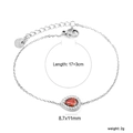 Bracciale a catena in acciaio argento con zircone rosso a goccia e piccoli strass - Argento a Goccia (BR27610ES)