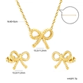 Elegante set di gioielli a farfalla dorati con collana e orecchini a lobo abbinati - Fiocco Intrecciato (SE261701G) / Oro