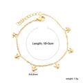 Vue détaillée du bracelet en chaîne dorée avec cinq pendentifs couronne et fermoir réglable - 6 Couronnes (BR262801G)