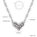 Detalle macro del collar corazón de acero inoxidable con circonitas y medidas - Estilo de Corazón con Incrustaciones de Diamantes Plateado (NE2C1002S)