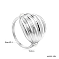 Französischer Luxus-Ring in Muschelform mit Perlenbesatz und 18,3mm breitem Design - US 6 / Silberner Gerippter Muschelmotiv Perlendekor Stil (RI158806-8S)