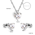 Dettaglio del set di gioielli a cuore in argento con zirconi inclusi dimensioni e peso - Stile a Cuore (SE26310AS)