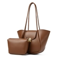 Braunes Leder-Tote-Bag-Set mit passender Tasche und goldenem Drehverschluss-Detail - Dunkelbraun