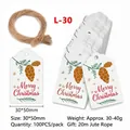 100 stuks Kerst cadeauhangers van kraftpapier met Merry Christmas opdruk en 20m jute touw - Dennenappels en Groen Patroon (L-30)