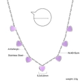 Detail van roestvrijstalen hartjesketting met paarse emaille bedeltjes en afmetingen - Paars Hart Zilver Stijl (NE2C170CS)