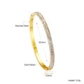Vergoldeter Edelstahl-Armreif mit Pavé-Kristallen und 66,3 mm Innendurchmesser - Goldener Stil (BR922801G)