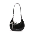 Sac sous les bras en croissant noir brillant avec chaîne à perles et breloque argentée - Noir avec pendentif