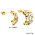 Gros plan de boucles d'oreilles C en or 18K avec micro-pavage de zircons brillants - Pavé Or Zircone Transparent (EA5A460AG)