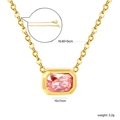 Detalle de collar de acero chapado en oro 18K con colgante de circón rosa y medidas - Estilo de Circón Rectangular Rosa (NE2F010FG)