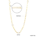 Détail du collier en acier inoxydable doré 18K avec perles et extension de chaîne de 5cm - Chaîne Trombone 5 Perles (NE2F070AG)