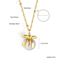 Detail van vergulde roestvrijstalen ketting met afmetingen 40+5cm en een parelhanger - Gouden Strikverbinding Ronde Parel Hanger Ketting (NE2A630AG) / Goud