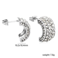 Detailweergave van C-vormige zilveren oorbellen met strassteentjes, 10,2x18,4 mm - Zilver Pavé Helder Zirkonia (EA5A460AS)