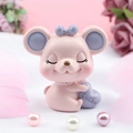 Simpatica decorazione auto a forma di topo rosa con cuore Lucky e sfondo floreale - Topo Rosa Stile Lucky A