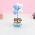 Figurines de couple prince et princesse avec ballons bleus et blancs pour voiture - Couple au Ballon Bleu en Boîte