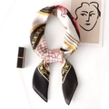 Pañuelo cuadrado de seda para mujer con estampado de cadenas y diseño de carroza - 70cm / Negro (W-99)