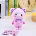 Figura de oso rosa con bufanda de lunares y corazón rojo para decoración de mesa - Estilo Rosa (Modelo A)