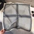 Foulard quadrato in seta stile francese con pois bianchi e neri e motivo a righe - Bianco