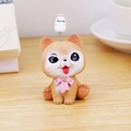 Figura de perro de resina con gafas y botella de resorte para mesa o coche - Pomerania Marrón Claro (2L LUCK Mascota Pomerania)