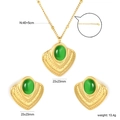 Dettaglio del set gioielli con occhio di gatto smeraldo e specifiche delle dimensioni - Stile Cuore Occhio di Gatto Verde Smeraldo (SE26550JG)