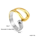 Detail eines verstellbaren zweifarbigen Rings mit 18mm Durchmesser und 4,8g Gewicht - US 7 / Gold-Silber Zweifarbig Stil (RI127507M)