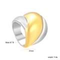 Dettaglio dell'anello bicolore in acciaio da 21mm con specifiche di taglia e peso - US 6 / Stile Minimalista Moderno Misto Oro Argento (RI146806-8M)