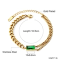 Détail du bracelet en acier inoxydable plaqué or avec une émeraude rectangulaire - Bracelet émeraude à chaîne épissée bicolore (BR26060JG)